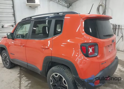 2017 Jeep Renegade Trailhawk 4X4 from USA, damaged, VIN ZACCJBCB5HPF60296